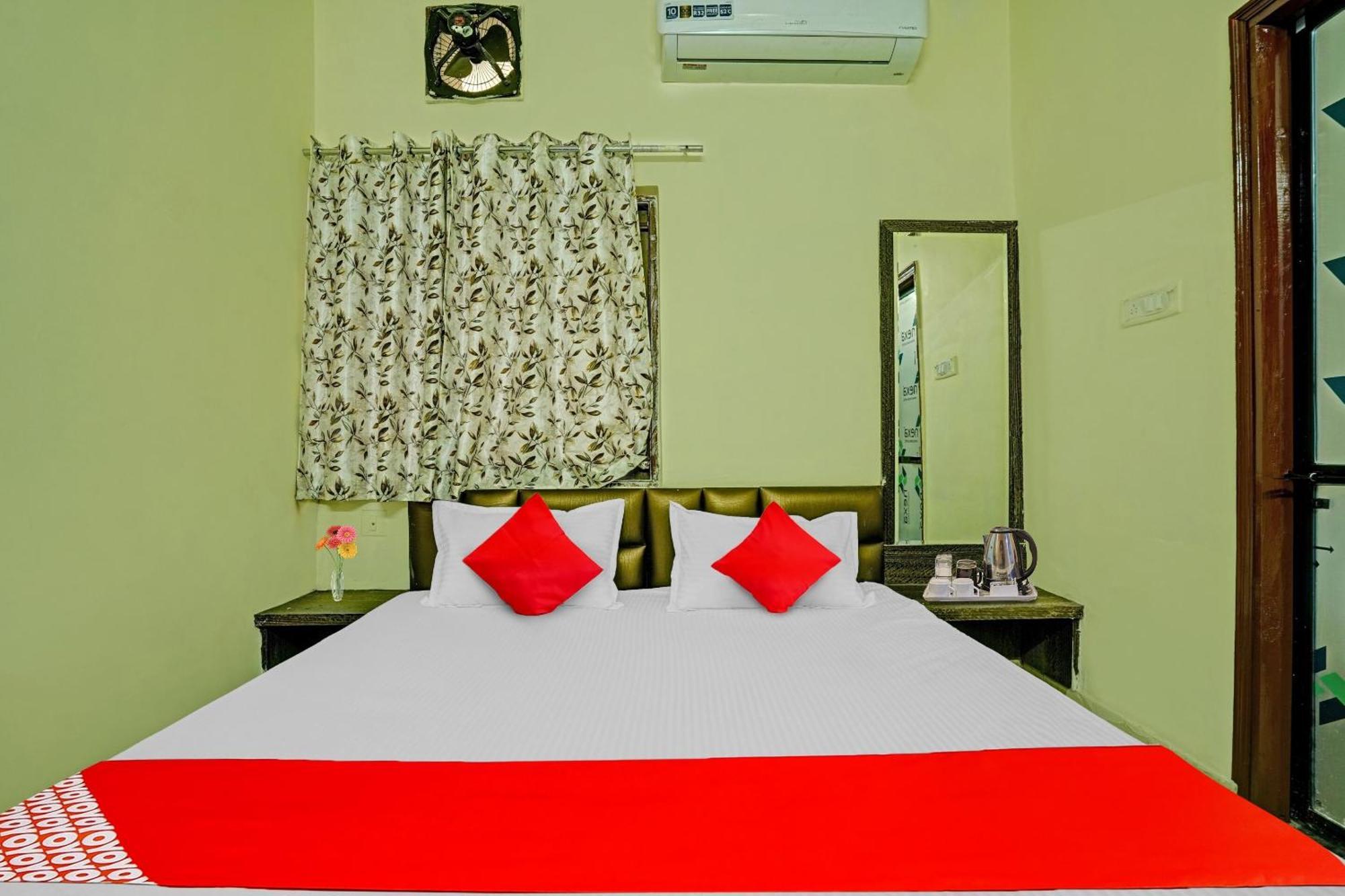 Hotel O B N Palace Raipur  Bagian luar foto